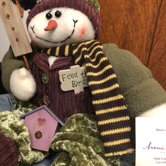 **SOLD***HOME INTERIORS Feed The Birds Sitting Plush Snowman Doll~Green/Burgundy - Picture 5 of 7